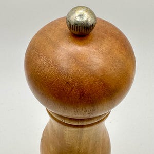 6 1/2” Tall Pepper Grinder Faberware - As Is - Single