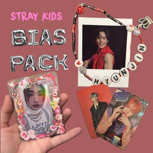 Stray Kids Bias set, decorated toploader and bracelet
