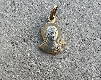 Small Antique French Religious Catholic Silver 2 Dimensional Cut-out Saint Therese Medal Gold Tone