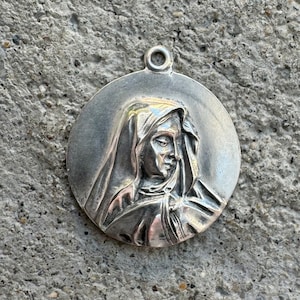 Our Lady of Sorrows Holy Virgin Mother Mary Sterling Silver Medal Catholic Religious Pendant