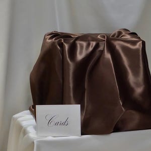 Liebesgruß, Hochzeit Wunschbrunnen & Kartenkasten, Stoffwunsch gut, drapierter Stoff Wunsch gut