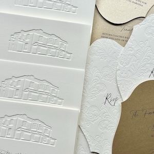 Conjunto de invitaciones de boda personalizadas en relieve
