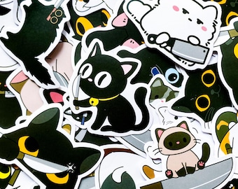 50 adesivos aleatórios de gatos assassinos fofos, adesivos engraçados de memes de gatos, adesivos de gatos com facas, adesivos à prova d'água para crianças, adolescentes e amantes de gatos
