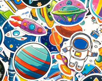 50 adesivi casuali di galassie, decalcomanie spaziali impermeabili, adesivi di pianeti e razzi, adesivi di astronauti e UFO, adesivi di esplorazione cosmica