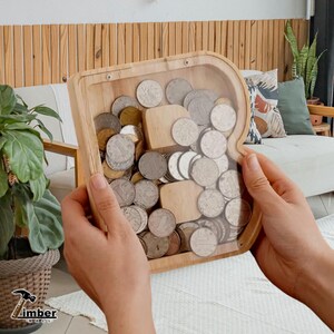 Hucha con letras, hucha con monedas, hucha para niños, hucha con iniciales personalizada, hucha de madera con letras, caja de madera para dinero, regalo para ella