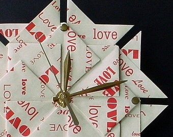 Great Valentine's Day Gift - Valentine's Gift for Him/Her - 1st Anniversary /Wedding Gift - Origami Love Clock - Red