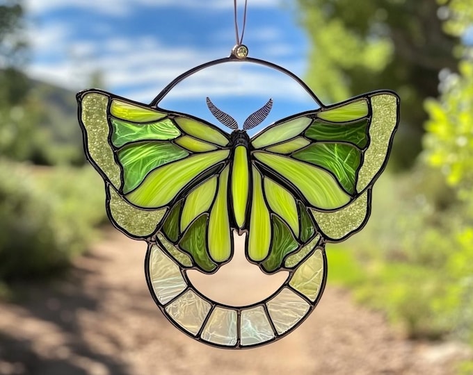 Luna Moth Stained Glass Pattern PDF, PNG Digital File - Etsy Canada