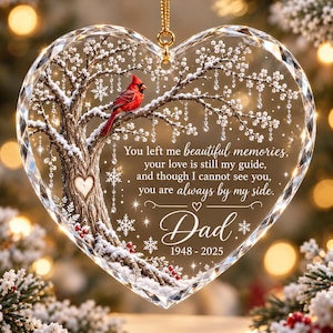 Adorno navideño conmemorativo personalizado, regalo de recuerdo con forma de corazón de cardenal, para recordar a un ser querido fallecido, con nombre y fechas personalizados, recuerdo navideño de condolencia.