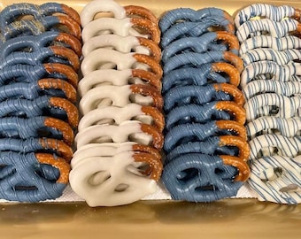 Custom pretzels/baby shower pretzels/baby shower favors/bridal shower pretzels/bridal shower favors/event favors/shower favors/custom favors