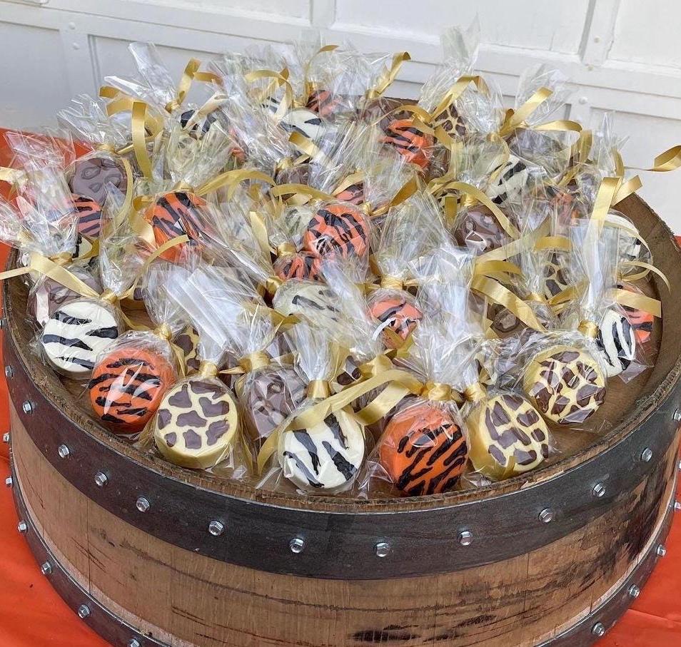 Animal oreos/animal cake pops/custom oreos/custom cake pops/kids birthday party favors/birthday party favors/party favors/safari baby shower