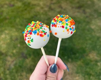 Cake pops/chocolate cake pops/vanilla cake pops/birthday cake pops/cake pop favors/party favors/bridal shower favors/baby shower favors
