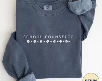 Moletom Comfort Colors para Conselheiro Escolar, Presente para Conselheiro Escolar, Suéter para Aconselhamento Escolar, Camiseta de Psicologia Escolar, Presente para Conselheiro Escolar