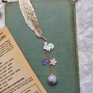 Handmade Real Flower Bookmark, Natural Hydrangea Flower Bookmarks. Lovely Rabbit Book Mark, Personalized Gift For Book Lover, Christmas Gift