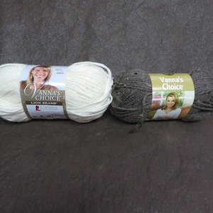 Lion Brand Yarns: Vanna&#39;s Choice- Fisherman or Barley