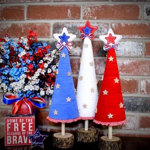 4th of July Decor, Handwrapped Chenille Yarn tabletop tree Set with wood star embellishments, Red White & Blue tabletop tree set