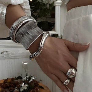 ヴィンテージ！Silver Wavy Cuff ブレスレット ヴィンテージ！Silver Wavy Cuff ブレスレット #2