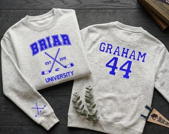 Off Campus Inspired Briar Hockey Sweatshirt, Embroidered Hockey Romance Shirt, College Team Jersey Sweatshirt, Booktok Hockey Gift