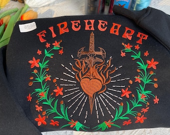 Floral Embroidered Fireheart Sweatshirt, Queen of Terrasen Hoodie, Aelin Galathynius Sweatshirt, Throne of Glass Sweater