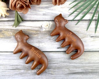 Peine de masaje para gatos personalizado: Gua Sha de sándalo para el cuero cabelludo