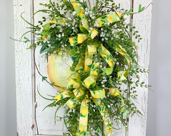 Large Designer Lemon Grapevine Wreath for Front Door, Elegant Bright Yellow And White Artificial Summer Outdoor Wreath, Silk Flower Wreath