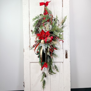 Large Christmas Poinsettia Wreath Red Green, Long Elegant Holiday Wreaths for Front Door, Different Christmas Wreath, Luxe Wreaths