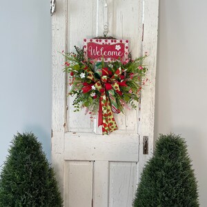 Strawberry Wreath for Front Door, Summer Wreath for Porch, Fruit Wreath, Farmhouse Rustic Country Wreath for Kitchen