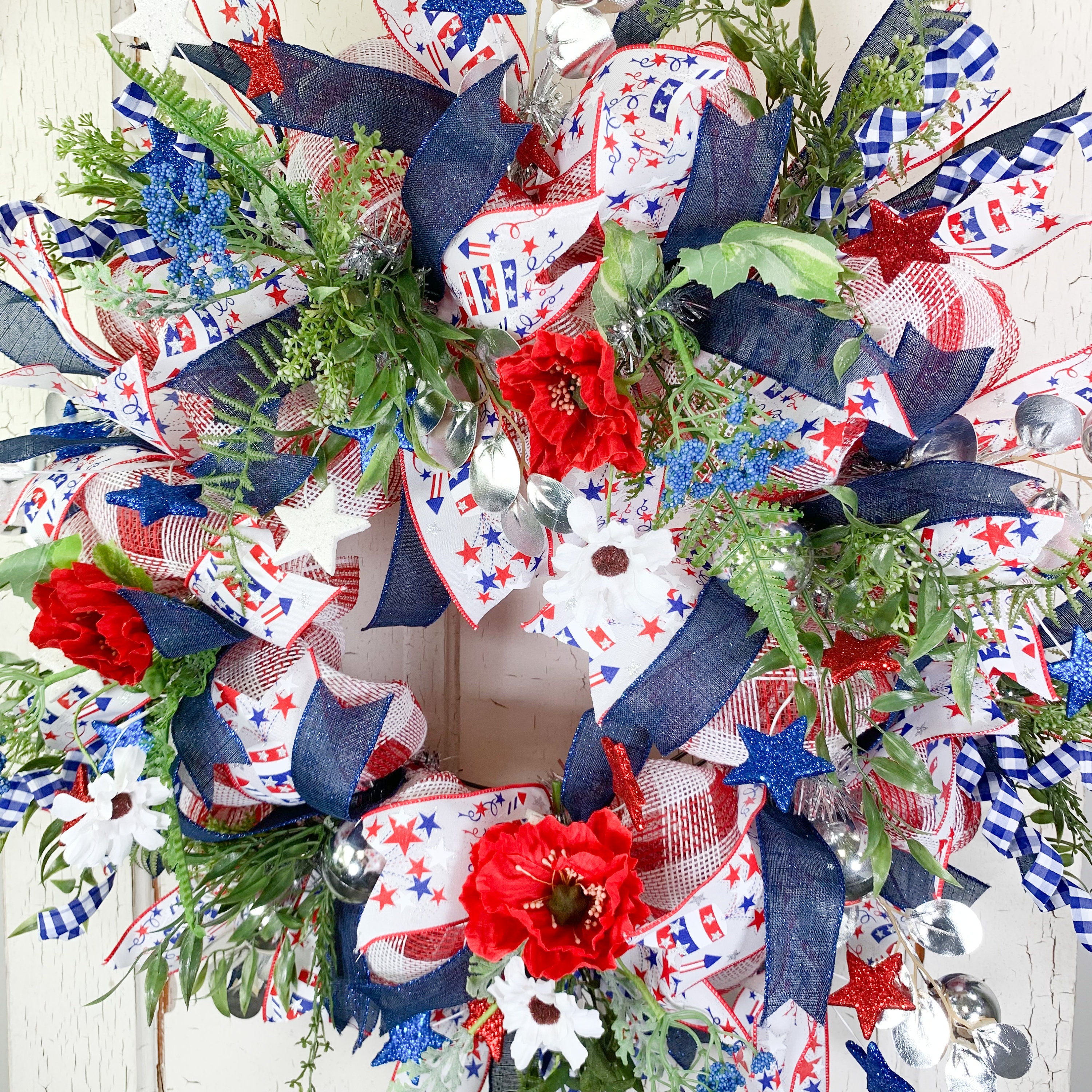 Large Patriotic Fourth of July Wreath for Front Door, Red White and ...