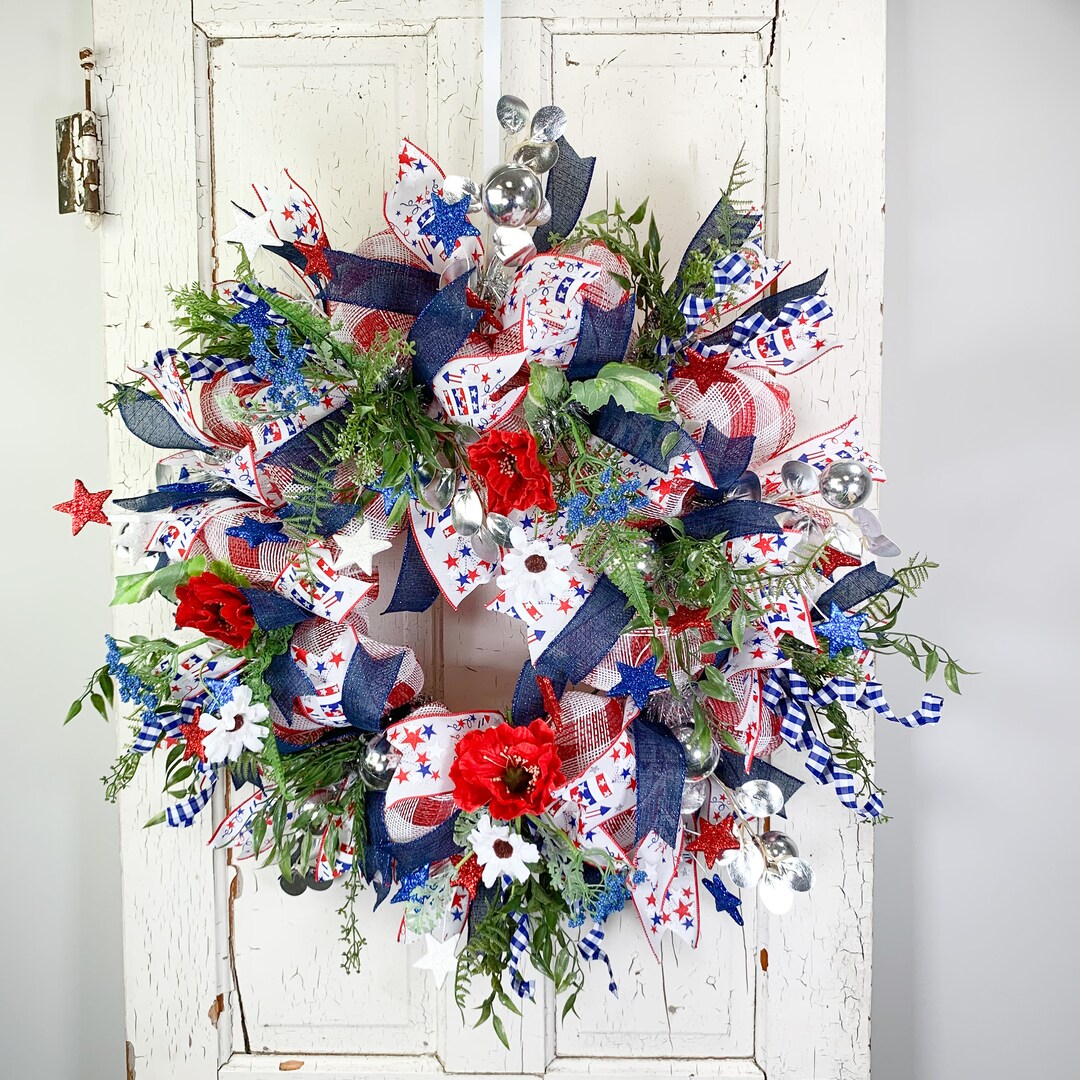 Large Patriotic Fourth of July Wreath for Front Door, Red White and ...
