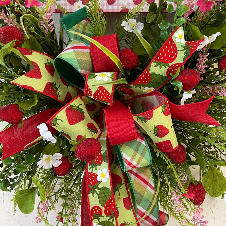 Strawberry Wreath for Front Door, Summer Wreath for Porch, Fruit Wreath, Farmhouse Rustic Country Wreath for Kitchen