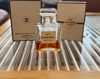Collectible CHANEL Fragrance Wardrobe Set of 5 Mini Parfums With