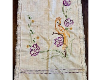 Vintage Hand Embroidered Bird Table Runner Lace Trim Floral Cockatoo 48x15