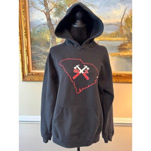 MC Big Red Machine 81 Supporter Hoodie Myrtle Beach SC Black Mens M Riding wear