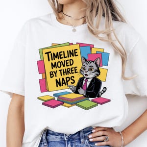 Three Naps Timeline Cat T-Shirt: Cartoon Post-it Graphic, Funny Streetwear, 100% Cotton