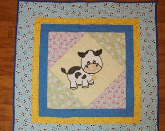 Fun Out on the Farm Cow, Pig, Sheep Finished Applique Baby Quilt/ Wall Hanging
