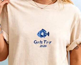 Camiseta personalizada para club de playa, top corto personalizado con animales marinos, camiseta costera de arte popular, regalo náutico, cangrejo, delfín, estrella de mar Comfort Colors®