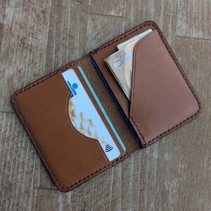 Porte-cartes minimaliste, fait main, aspect classique, en cuir italien Crazy Horse