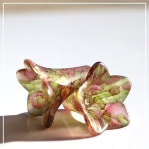 Lucite Trumpet Lilies Flower Beads Olive and Rose image 2