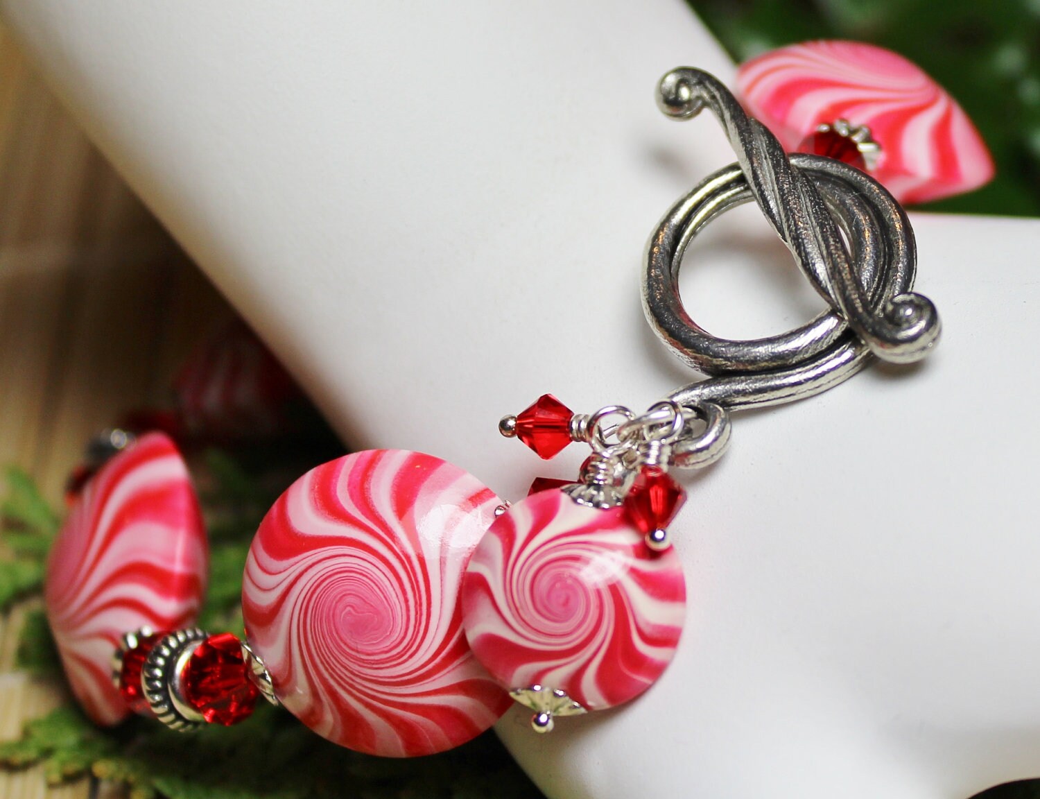 Candy Cane Swirl... Handmade Jewelry Bracelet Beaded Christmas Etsy