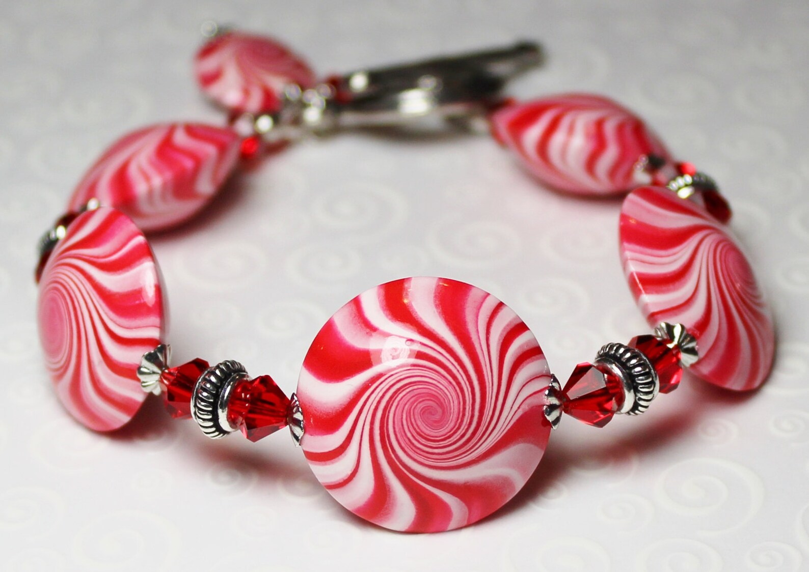 Candy Cane Swirl... Handmade Jewelry Bracelet Beaded Christmas Etsy