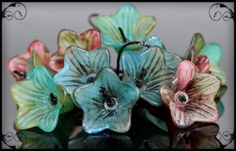 Lucite Trumpet Lilies Flower Beads Olive and Rose image 3