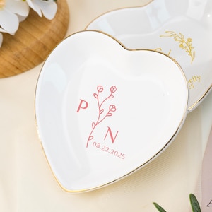 Personalized Wedding Ring Dish, Engagement Gifts, Engagement Ring Holder, Initials and Date Jewelry Dish, Newlywed Gifts, Anniversary Gift