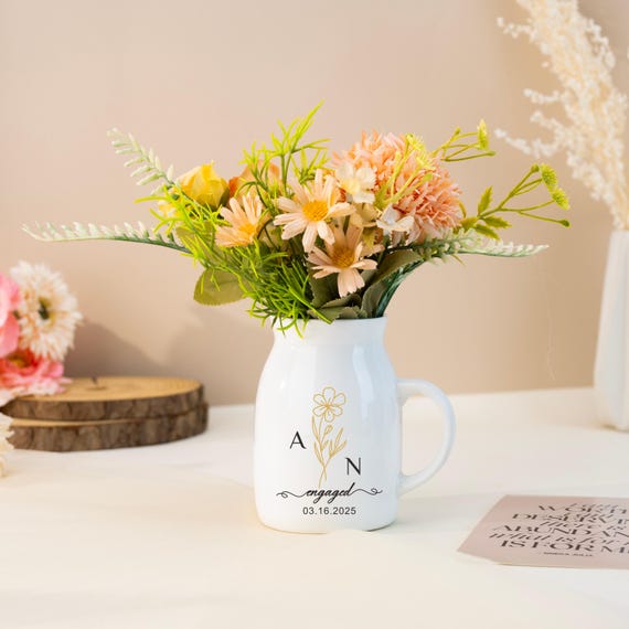 Custom Engaged Gifts, Personalized Newly Engaged Vase, Wedding Flower Vase Gift for Bride, Couple Gifts, Engagement Gift, Anniversary Gift