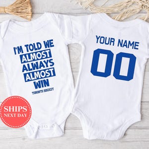 Toronto Hockey Onesie®, personalisierte Hockey Onesie®, lustige Toronto Hockey Onesie®, Toronto Babygeschenk