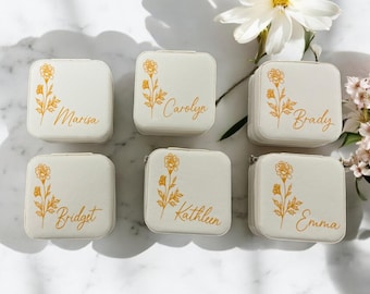 Personalized travel jewelry box, Travel Jewelry Box, Wedding Bridesmaid Gifts, Personalized Gifts for Her, Birth Flower Jewelry Travel Case