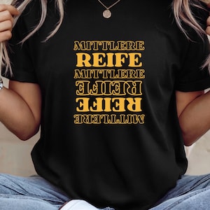 Personalisiert Realschule Abschluss T-Shirt oder Tasse Geschenk Mittlere Reife Schule Schulabschluss Geschenk Jahrgang