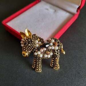Gold Ton Esel Brosche mit Strasssteinen Bauernhof Tier Schmuck (X06)
