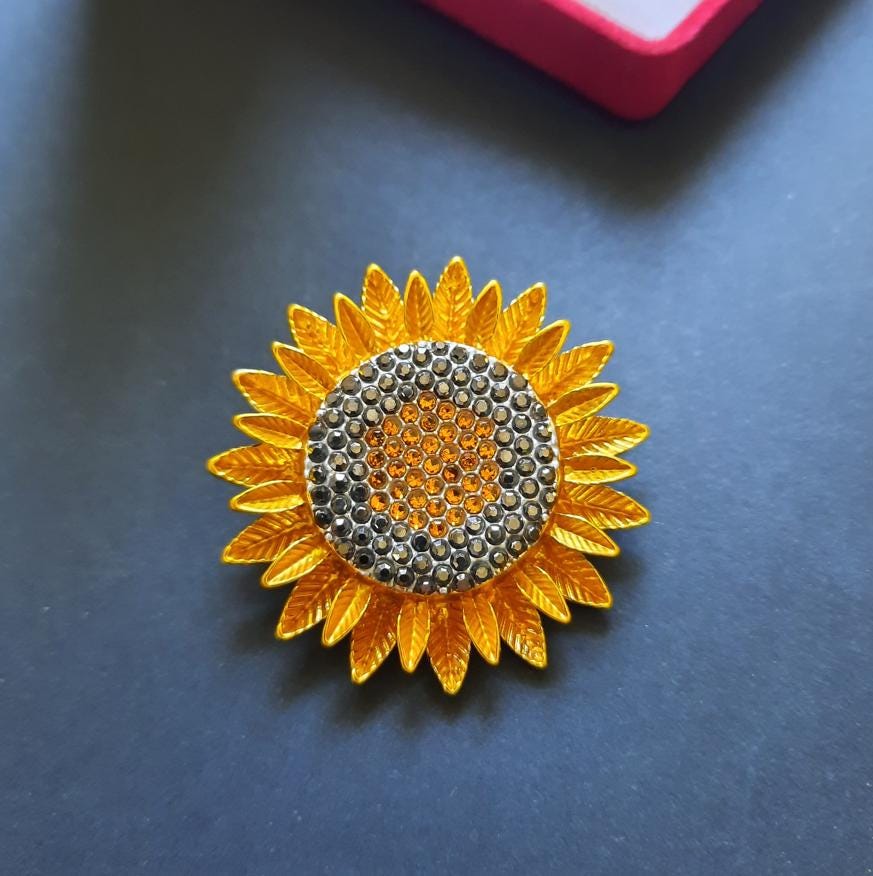 Enamel Crystal Sunflower Bee Insect Brooch Flower Shawl Pin Van