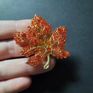 Ahornblatt Brosche Kristall Strass Orange Herbst Brosche Wald Natur Thema Brosche