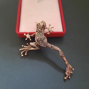 Jomaz brooch - Etsy 日本