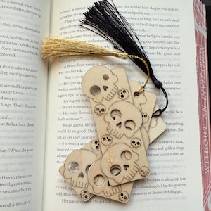 Skull Bookmark